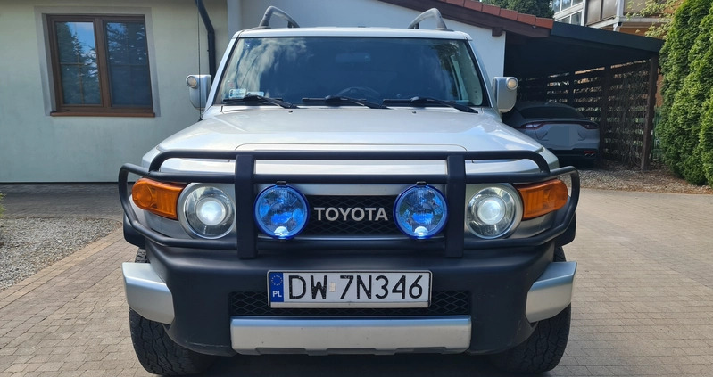 Toyota FJ cena 82000 przebieg: 162100, rok produkcji 2006 z Dobrzany małe 497